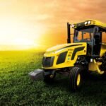 Senador Felipe Michlig detallando la aprobación de fondos para equipamiento de comunas en San Cristóbal