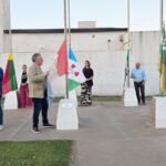 Acto de inauguración de la puesta en valor de la Plaza de las Banderas en San Guillermo con Felipe Michlig y Romina López