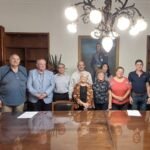 Felipe Michlig con Cooperadores Escolares en el Senado
