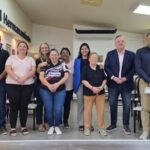 Michlig y González entregando aportes para actividades deportivas y culturales en San Guillermo