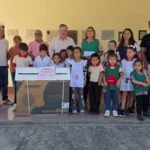 Felipe Michlig y Marcelo González durante el acto de inicio del ciclo lectivo en la escuela N° 716 de La Lucila.